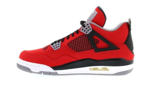 J4 RETRO TORO BRAV0