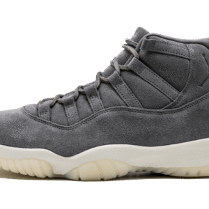 J11 RETRO PREM PINNACLE