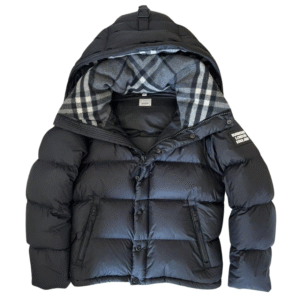 BURBERRY JACKET DARK THEME